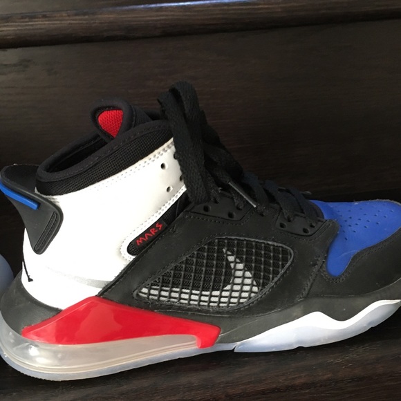 Jordan Mars 270 - Picture 6 of 9